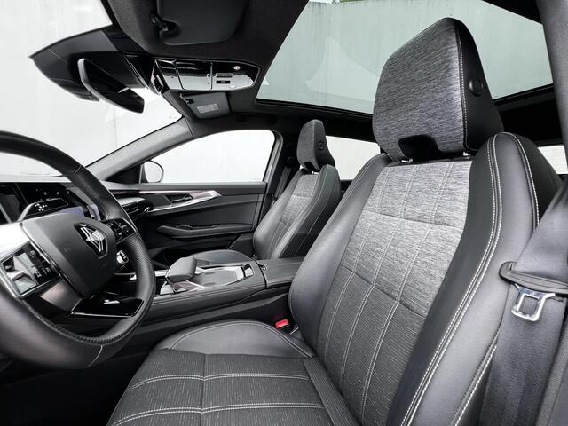 Renault Austral E-Tech full hybrid 200 techno Automaat / Fabrieksgarantie tot 14-03-2027 / Trekgewicht 1.500 kg / Panorama dak / Rondomzicht Camera / Apple Carplay & Android Auto / Keyless Entry & Start / Cruise- en Climate Control /