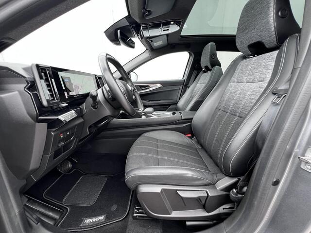 Renault Austral 1.2 E-Tech Full Hybrid 200 Techno / Fabrieksgarantie tot 14-03-2027 / Trekgewicht 1.500 kg / Panorama dak / Camera 360° / Apple Carplay & Android Auto / Keyless / Cruise- en Climate Control /