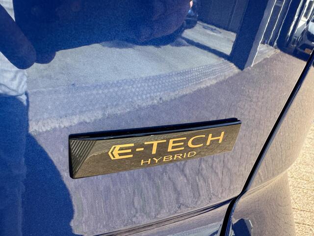 Renault Austral 1.2 E-Tech 200 Techno+Pack Comfort!!
