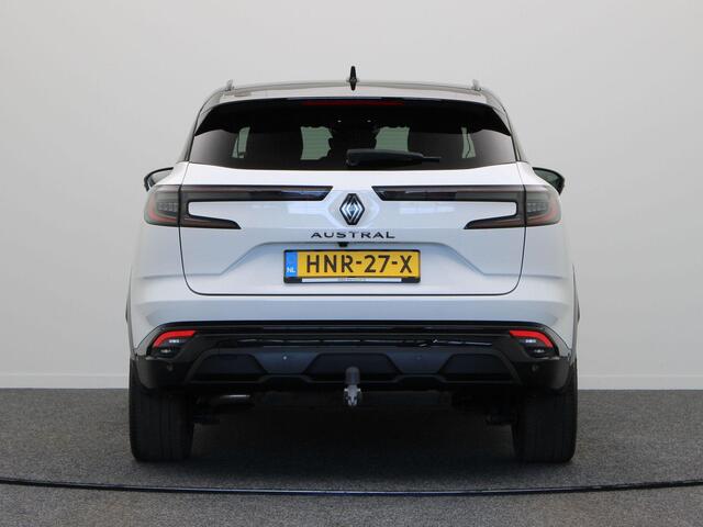 Renault Austral 160pk Iconic Esprit Alpine | 1800kg geremd | Trekhaak | Active driver assist | Elek. kofferklep | Elek. bedienbare stoelen |