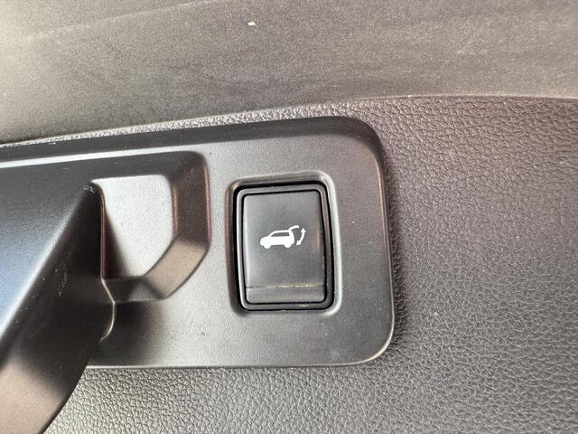 Renault Austral 1.2 E-Tech full hybrid 200 Techno+Trekhaak!!