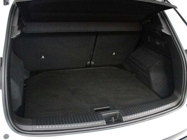 Renault Austral 1.2 mild hybrid (Hoge instap) Trekhaak | Automaat | Camera | Winter Pack | Dealer Onderhouden