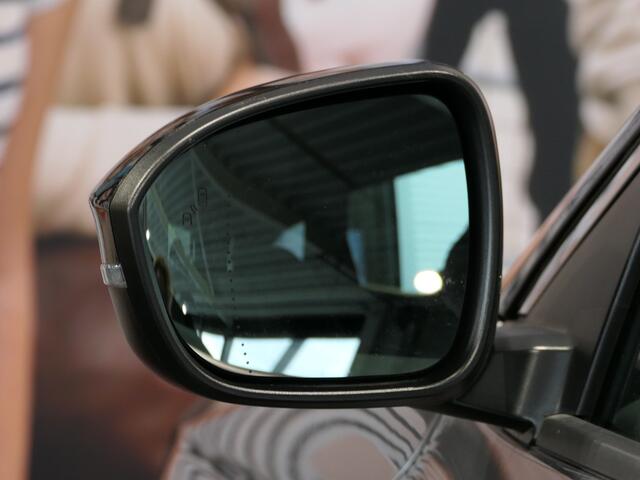 Renault Austral 1.2 E-Tech full hybrid 200 techno *NIEUW* *Incl. Pack Lounge & Safety!* - Verwarmde voorruit, stuur en (massage)stoelen, dode hoek