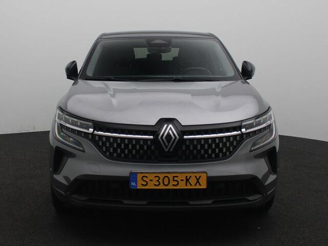 Renault Austral techno E-Tech full hybrid 200 | Automaat | 12" openR link met Google integratie | Pack Safety | Two-tone metaalkleur | Parkeersensoren voor-zij en achter met achteruitrijcamera | Privacy Glass |