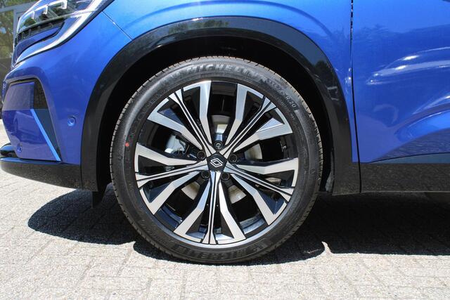 Renault Austral 1.2 E-Tech full hybrid 200 iconic | 3.000 EURO VOORRAADVOORDEEL | SLECHTS ENKELE OP VOORRAAD