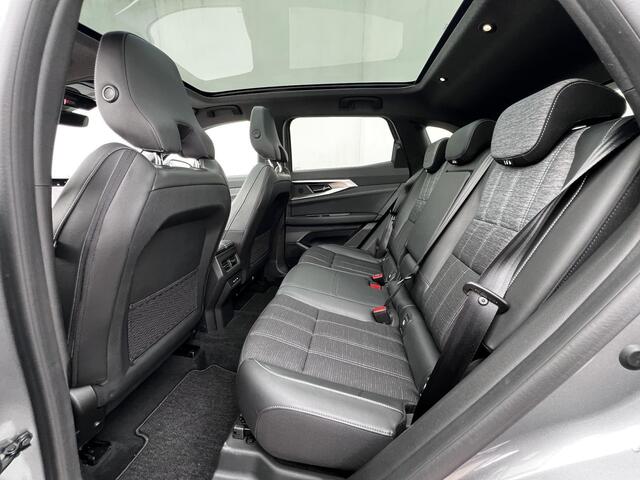 Renault Austral 1.3 mild hybrid 160 X-Tronic Automaat techno / Dealer onderhouden / 1800kg Trekgewicht / Panoramadak / Elektrische klep + bestuurdersstoel / Adapt. CC / Apple Carplay Android / Camera 360° /
