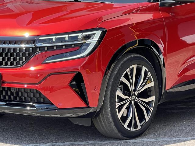 Renault Austral 1.2 E-Tech full hybrid 200 iconic | 360 graden camera | Elektrisch verstelbare stoel geheugen massage | Google maps geïntegreerd | Stoel & stuur verwarming | Voorruit verwarming |
