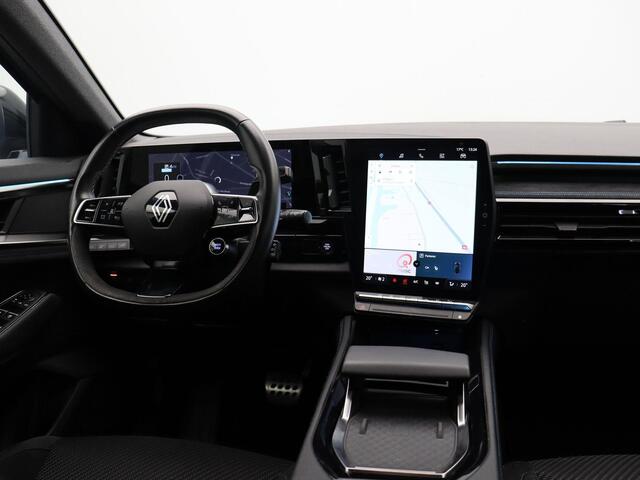 Renault Austral E-Tech full hybrid 200pk iconic esprit Alpine | Stoel- en Stuurverwarming | Elektrische bestuurdersstoel met geheugen | Elektrische achterklep |