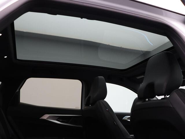 Renault Austral E-Tech full hybrid 200pk techno esprit Alpine | Panoramisch vast glazen dak | Blind spot warning | Company Car|