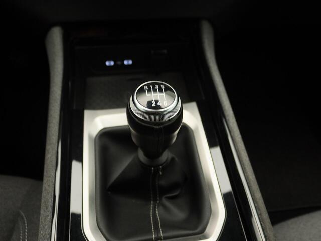 Renault Austral Equilibre mild hybrid advanced 130 | Navigatie via Apple & Android Carplay | Parkeersensoren Voor & Achter | Achteruitrijcamera | Trekhaak | Climate Control | Cruise Control & Snelheidsbegrenzer |