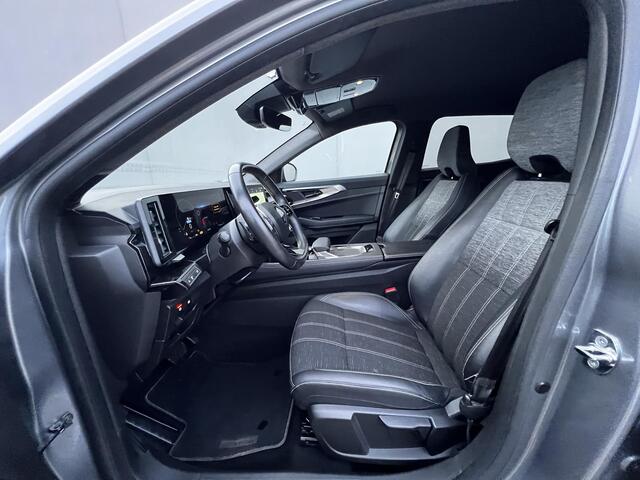 Renault Austral 1.2 E-Tech full hybrid 200 techno / 1.500kg Trekgewicht / Dealer onderhouden / Navigatie / Apple Carplay Android / 19" LM wielen /