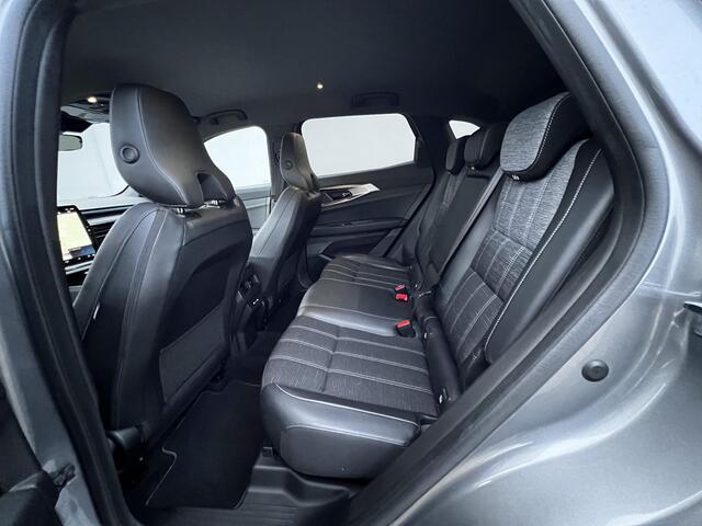 Renault Austral 1.2 E-Tech full hybrid 200 techno / 1.500kg Trekgewicht / Dealer onderhouden / Navigatie / Apple Carplay Android / 19" LM wielen /