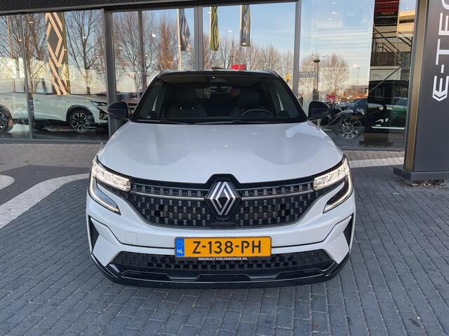 Renault Austral 1.2 E-Tech full hybrid 200 iconic esprit Alpine / ELEK. ACHTERKLEP / HARMAN KARDON SOUND SYSTEM / VERWARM. STOELEN