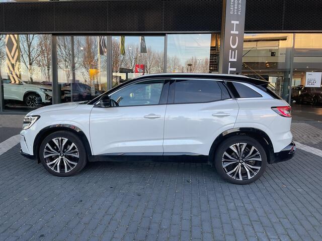 Renault Austral 1.2 E-Tech full hybrid 200 iconic esprit Alpine / ELEK. ACHTERKLEP / HARMAN KARDON SOUND SYSTEM / VERWARM. STOELEN