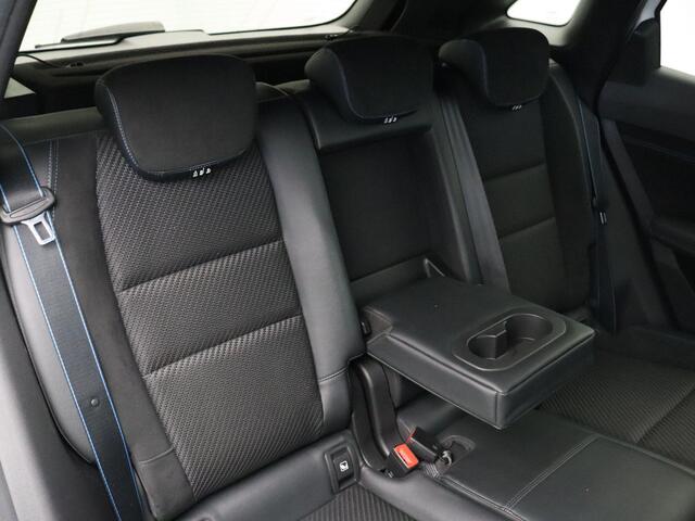 Renault Austral 200pk E-Tech full hybrid iconic esprit Alpine | Elektrische voorstoelen | 360* camera | Stuur/Stoelverwarming | Massagestoel | Elektrische achterklep |