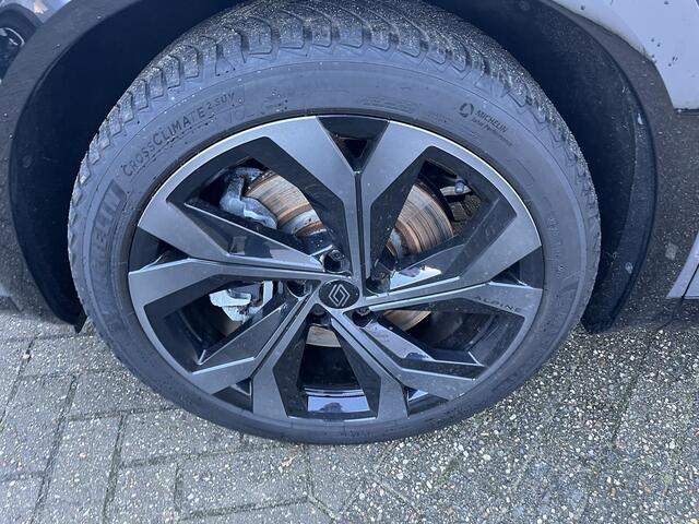 Renault Austral 1.2 E-Tech full hybrid 200 iconic esprit Alpine / 4 CONTROL / PANORAMADAK / CROSS CLIMATE ALL SEASON BANDEN / HARMAN KARDON