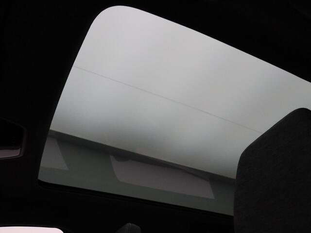 Renault Austral 200pk E-Tech full hybrid iconic esprit Alpine Automaat 360° Camera | Adapt. Cruise | Parkeersens. v+a | Stoel-/stuur-/voorruitverw. | Panoramadak