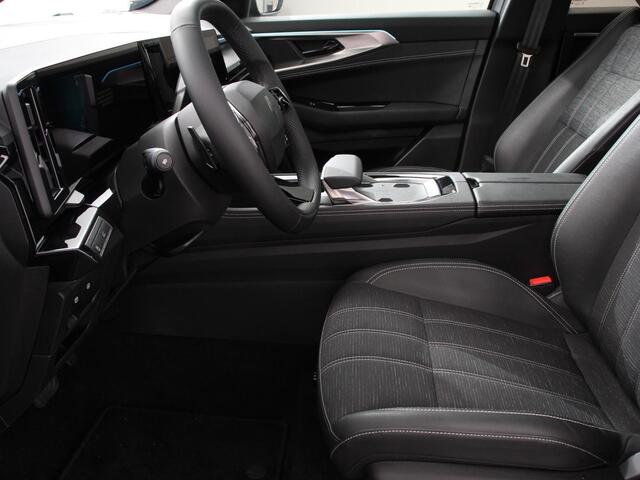 Renault Austral 1.3 Mild Hybrid 160 X-Tronic DEMO! Climate control Cruise Control adaptief Panorama dak LED Navigatie Sfeerverlichting Elektrische achterklep Stoel + stuurverwarming 360* camera Premium audio Arkamys