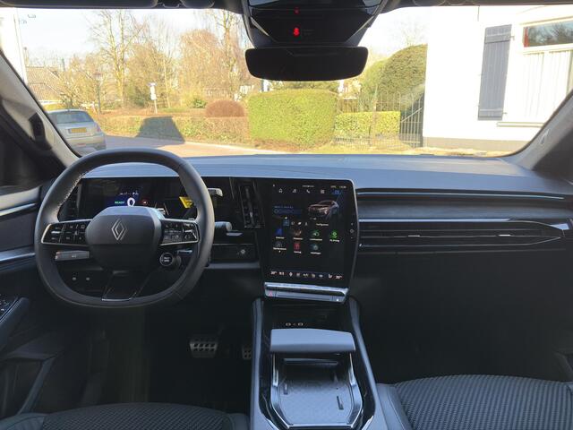 Renault Austral E-Tech full hybrid 200 esprit Alpine | Premium kleur bleu Naxos/zwart | Full hybrid 200pk! | Luxe esprit Alpine uitvoering | Lage kilometerstand | SoH waarde 99% | Schitterende auto |