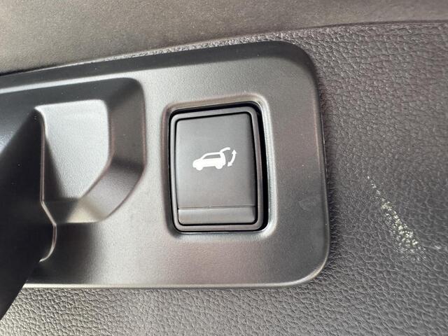 Renault Austral 1.3 160pk EDC X-tronic Techno 1.800kg trekgewicht!