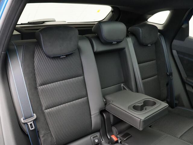 Renault Austral E-Tech full hybrid 200pk esprit Alpine | Vijf jaar garantie | 4Control | Harman Kardon | Panoramisch vast dak | 360 graden camera | HUD |