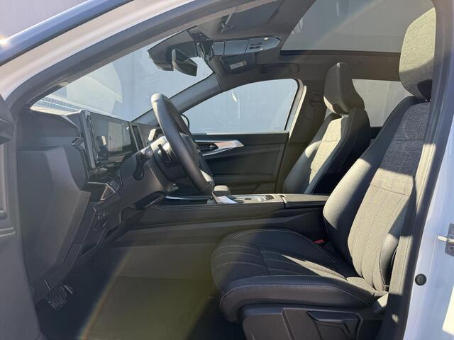 Renault Austral 1.2 E-Tech full hybrid 200 techno / Panoramadak / Fabrieksgarantie tot 03-2027 / 360 Camera / Adaptieve Cruise / Dodehoek / Navigatie / Apple Carplay & Android Auto / DAB /