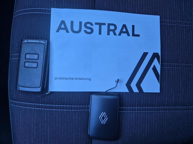 Renault Austral E-Tech Hybrid 200 Techno Automaat / Fabrieksgarantie tot 03-2027 / Pack Look & Pack Safety / All season banden / Trekgewicht 1500 kg / Panoramadak / Elektrische achterklep / Stuur- Stoel & Voorruit verwarming / Rondomzicht camera / Adaptief cruise control