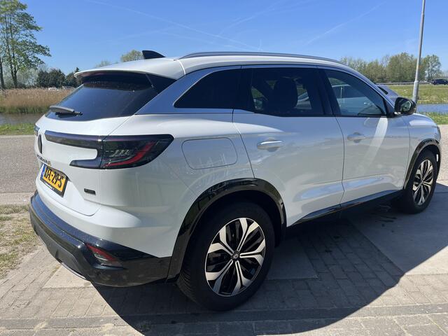 Renault Austral 1.2 E-Tech full hybrid 200PK techno / Camera / Apple Carplay - Android Auto / PDC V+A / Climate / Keyless / 18''LMV /