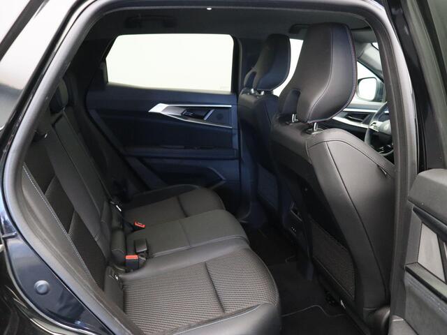 Renault Austral 1.2 E-Tech full hybrid 200 iconic esprit Alpine | Stoel-stuurverwarming | Adaptieve cruise control | Elektrisch bedienbare stoelen | Navigatie |