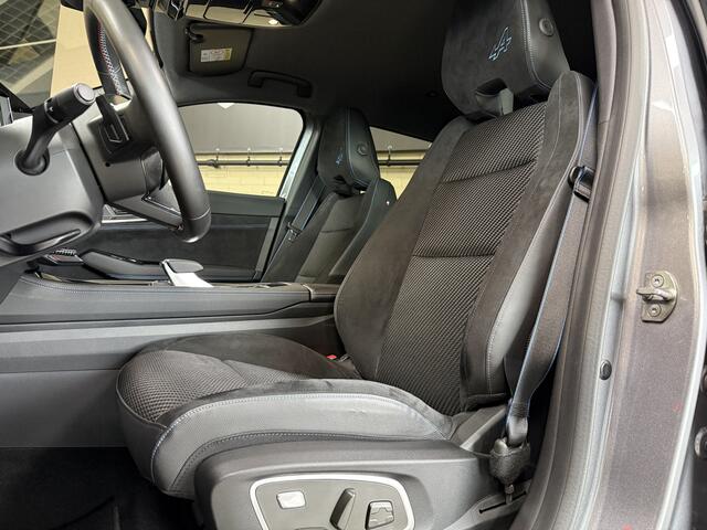 Renault Austral 1.2 Full hybrid 200pk iconic esprit Alpine | Groot Navi | 20" | 360 | ACC | HUD | Dodehoek | Stoel, stuur & Voorruit verwarming | 100% Dealer Onderhouden! Verlengde Garantie tot 04-2028