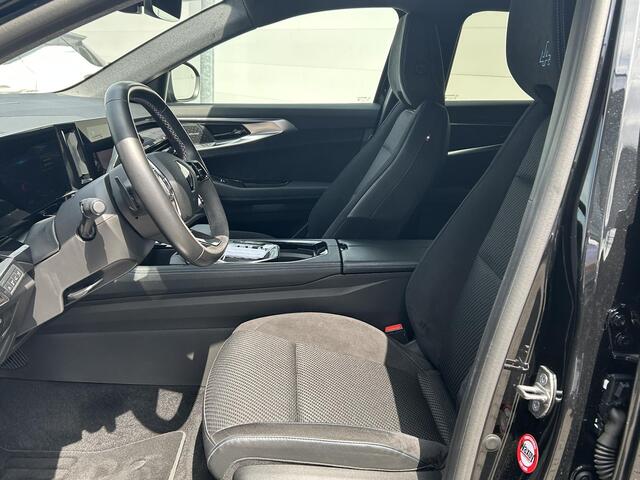 Renault Austral 1.2 E-Tech full hybrid 200 iconic esprit Alpine | Navigatie | Camera | Premium Audio | Elektrische Stoelen |