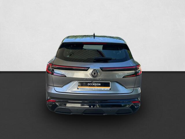 Renault Austral 1.3 mild hybrid 160 X-Tronic Evolution AUTOMAAT / ADAPTIEVE CRUISE / ELECTRISCHE BESTUURDERSTOEL / 1800 TREKGEWICHT