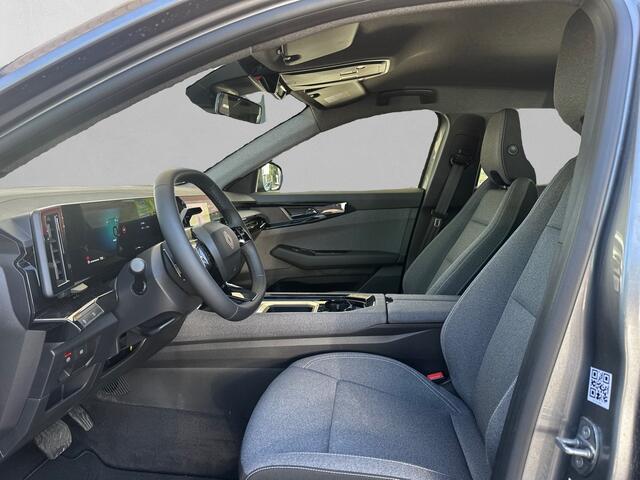 Renault Austral 1.3 mild hybrid 160 X-Tronic Evolution AUTOMAAT / ADAPTIEVE CRUISE / ELECTRISCHE BESTUURDERSTOEL / 1800 TREKGEWICHT
