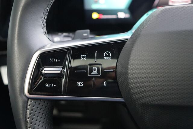 Renault Austral 1.2 mild hybrid 160 X-Tronic techno | Adap. Cruise | Panoramadak | Camera | 1800kg Trekgewicht | Stoel-/Stuurverwarming