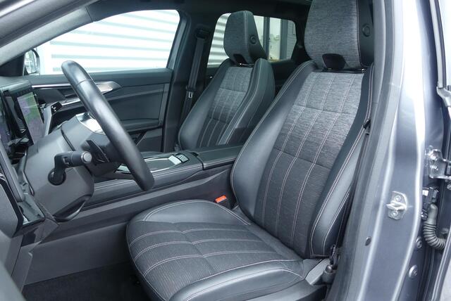 Renault Austral 1.3 Mild Hybrid 160 X-Tronic Techno TREKHAAK (1.800KG), PANO, WINTER PACK, ADAPT. CRUISE, CLIMA, NAVI, CAMERA, PDC V&A, APPLE CARPLAY/ANDROID AUTO, KEYLESS, ELEKT. ACHTERKLEP, ELEKT. STOEL, 45.684KM