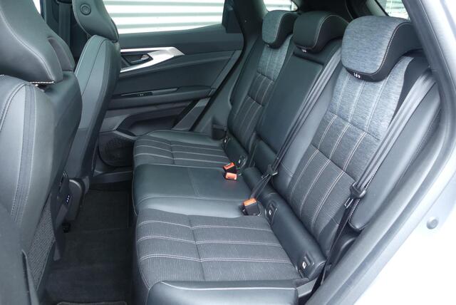 Renault Austral 1.3 Mild Hybrid 160 X-Tronic Techno TREKHAAK (1.800KG), PANO, WINTER PACK, ADAPT. CRUISE, CLIMA, NAVI, CAMERA, PDC V&A, APPLE CARPLAY/ANDROID AUTO, KEYLESS, ELEKT. ACHTERKLEP, ELEKT. STOEL, 45.684KM
