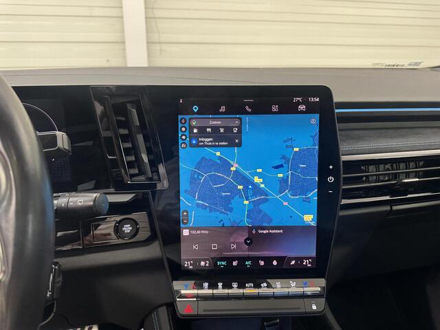 Renault Austral 1.2 E-Tech full hybrid 200 iconic esprit Alpine / Eerste Eigenaar / Trekhaak 1500 KG / Google Maps Navigatie / 360 Graden Camera / Panoramadak / Alcantara Bekleding / Stoel- en Stuurverwarming /