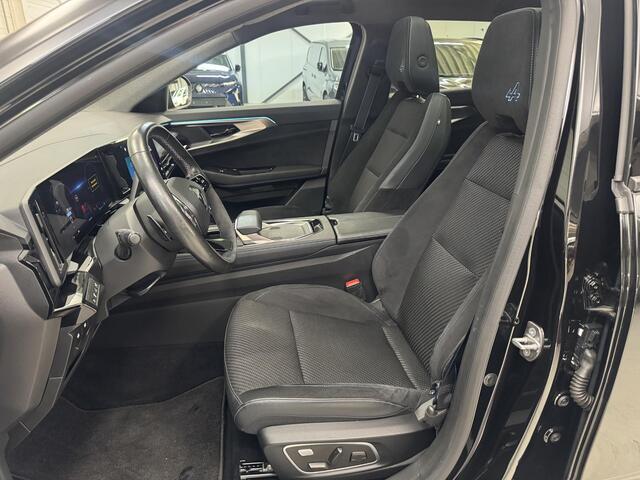 Renault Austral 1.2 E-Tech full hybrid 200 iconic esprit Alpine / Eerste Eigenaar / Trekhaak 1500 KG / Google Maps Navigatie / 360 Graden Camera / Panoramadak / Alcantara Bekleding / Stoel- en Stuurverwarming /