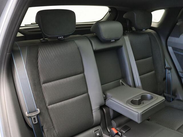 Renault Austral E-Tech full hybrid 200pk esprit Alpine | Vijf jaar garantie | 4Control | Panoramisch dak | Harman Kardon | 360 graden camera |