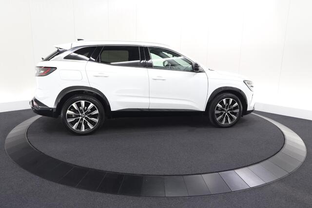 Renault Austral Mild Hybrid 160 X-tronic Techno | 1.800 kg trekvermogen | Trekhaak | Camera | Apple Carplay | Parkeersensoren