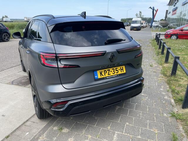 Renault Austral 1.2 E-Tech full hybrid 200 iconic esprit Alpine elktr. stoel & achterklep/ Mat grijs