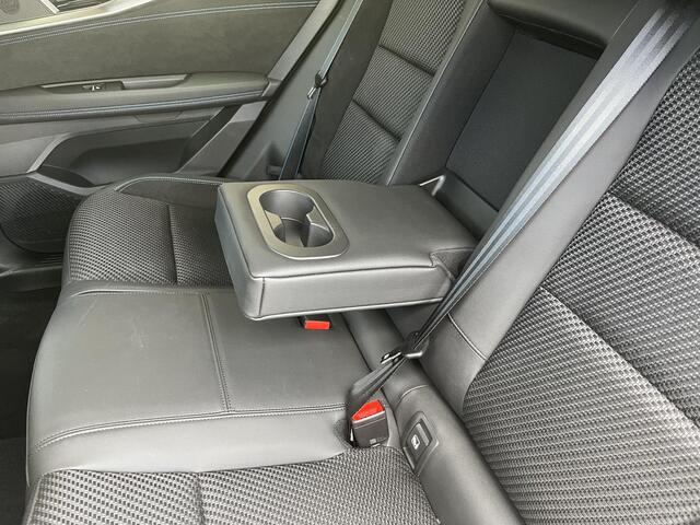 Renault Austral 1.2 E-Tech Full Hybrid 200 Esprit Alpine | Stoelverwarming | Camera | Adaptive Cruise Control | Navigatie |