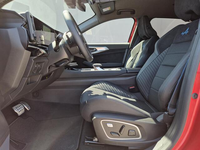 Renault Austral 1.2 E-Tech full hybrid 200 esprit Alpine / Fabrieksgarantie tot 02-2028 / Trekgewicht 1500 kg / Stuur- Stoel & Voorruit verwarming / Rondomzicht camera / Elektrische achterklep / Stoel met massage functie / Apple Carplay Android Auto /