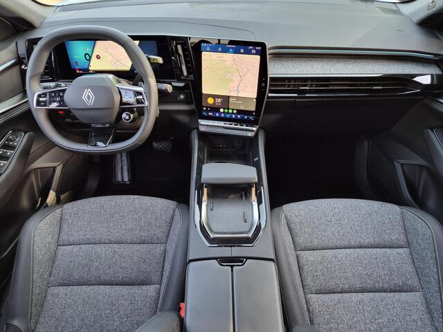 Renault Austral 1.2 E-Tech full hybrid 200 techno / Facelift / Fabrieksgarantie tot 09-2027 / All season banden / Elektrische Achterklep / Stuur- Stoel & Voorruit verwarming / Trekgewicht 1500 kg / Achteruitrijcamera / Adaptief cruise control / Keyless Entry/Start /