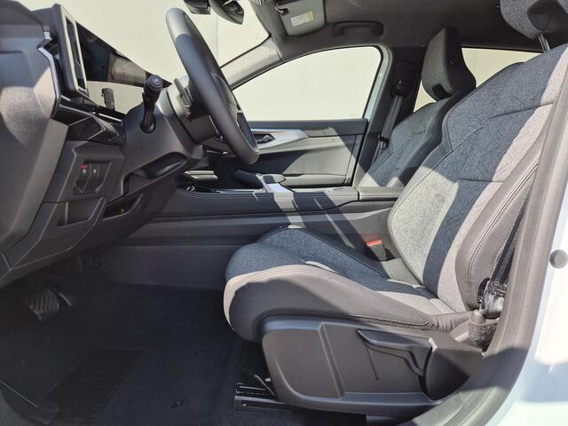 Renault Austral 1.2 E-Tech full hybrid 200 techno / Facelift / Fabrieksgarantie tot 09-2027 / All season banden / Elektrische Achterklep / Stuur- Stoel & Voorruit verwarming / Trekgewicht 1500 kg / Achteruitrijcamera / Adaptief cruise control / Keyless Entry/Start /