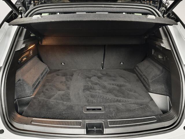 Renault Austral 1.2 E-Tech full hybrid 200 iconic esprit Alpine | Trekhaak | Harman / Kardon | 360º Camera | Stoelverwarming |
