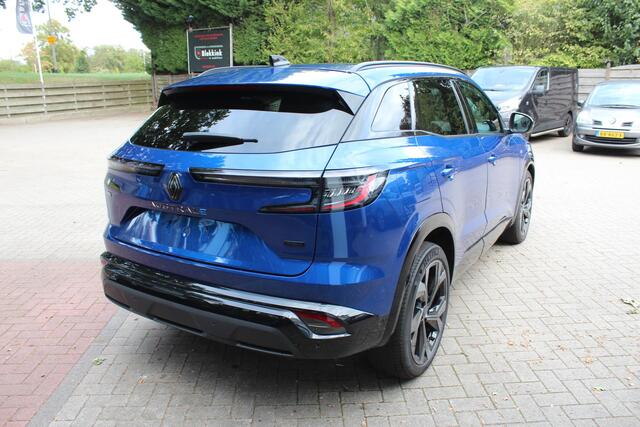Renault Austral 1.2 E-Tech full hybrid 200 Iconic Esprit Alpine HUD, stuur/stoel verw, Adap cruis.