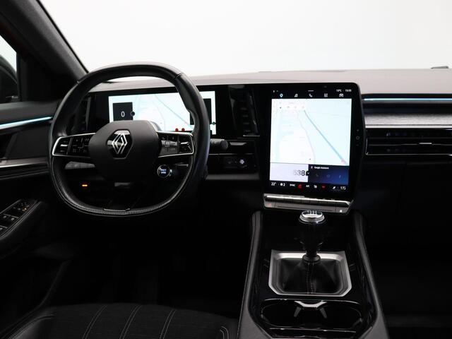 Renault Austral mild hybrid 130pk Techno | Trekhaak | Voorruitverwarming | Stoelverwarming | Elektrische stoel met geheugen |