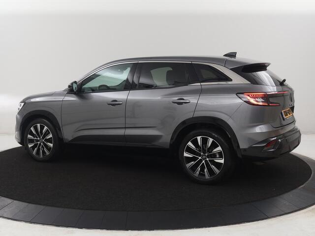 Renault Austral 1.2 E-Tech full hybrid 200 evolution | SOH 92.4 | Half Leder | Massage | Stuur/stoel verwarming | Adaptive cruise | Camera | Carplay | Climate control | Full LED |