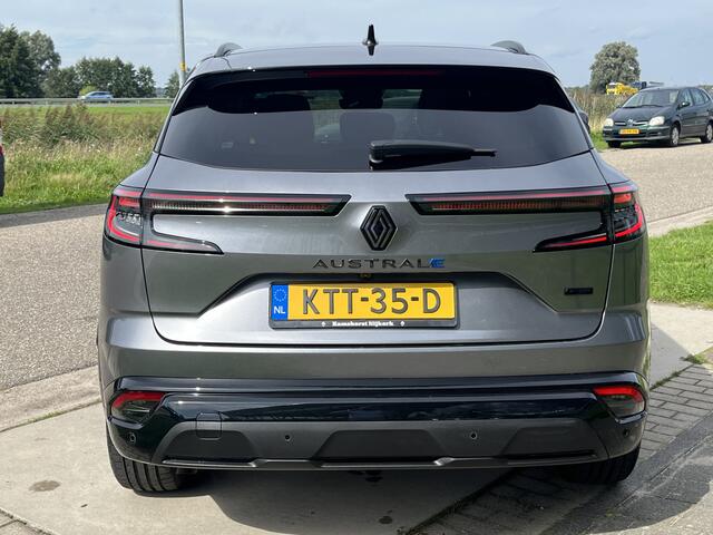 Renault Austral E-Tech full hybrid 200 Iconic Esprit Alpine / Panoramadak /H Elek.Achterklep / Stoelverw.+Stuurverw. / Dode hoek / Harman Kardon/